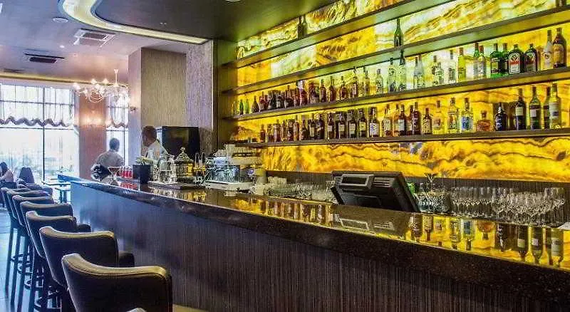 Green City Hotel Minsk