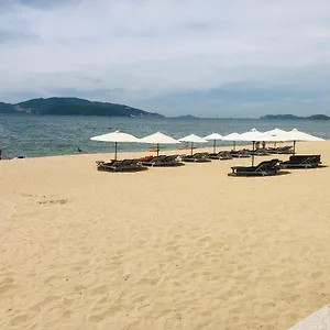 Ho Gold Coast O View Bien - Vivastay Апартаменты Нячанг